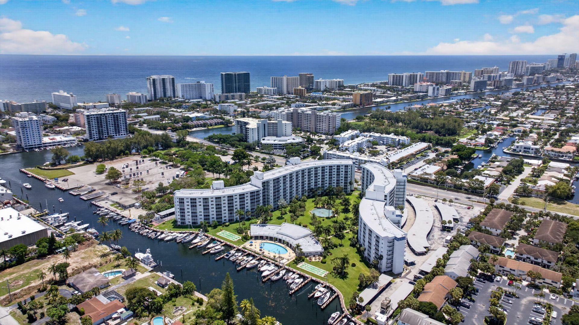 2731 NE 14th St Causeway, Unit 405, Pompano Beach, FL 33062 Photo