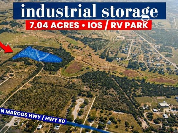 - San Marcos Highway , Luling, TX 78648