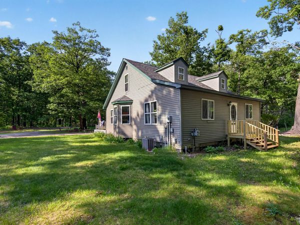 5658 E Numbers Road, Topinabee, MI 49791