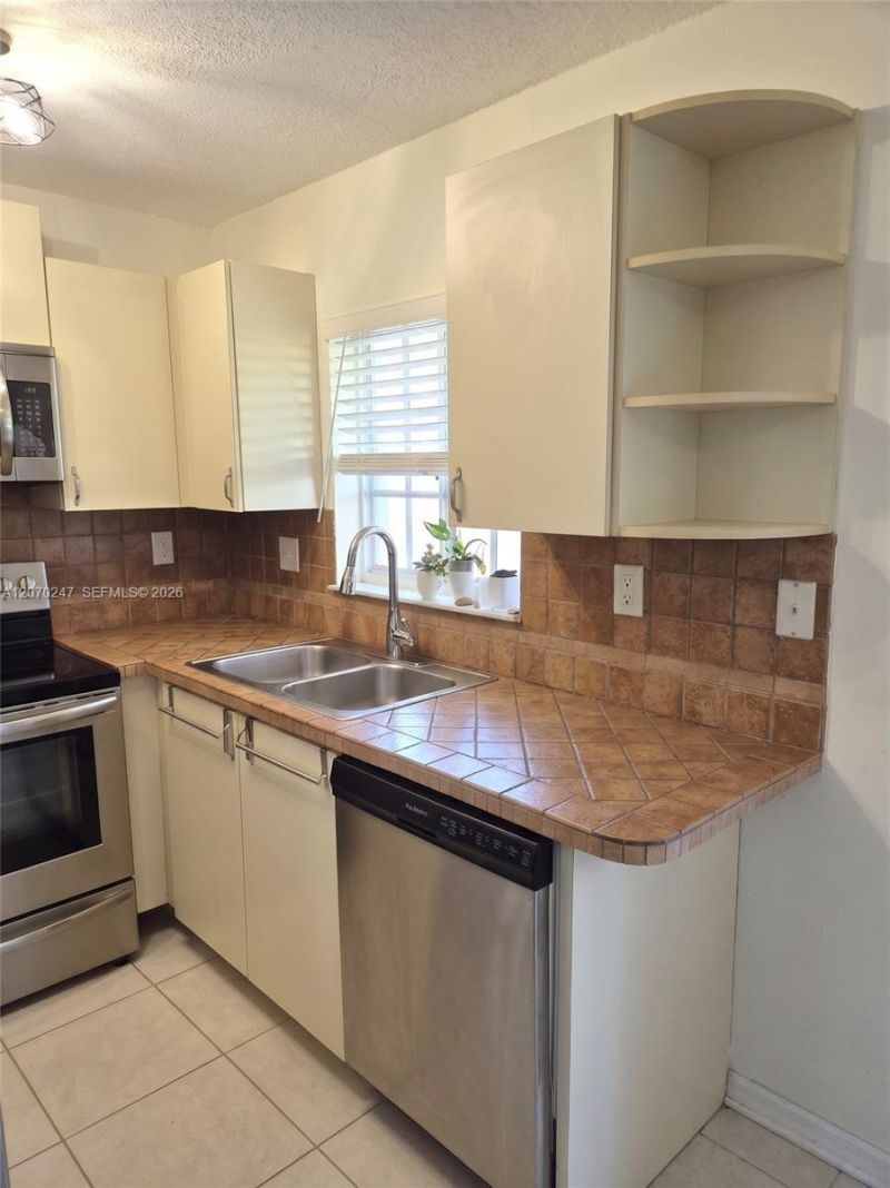 7366 SW 152nd Ave, Unit 103, Miami, FL 33193 Photo