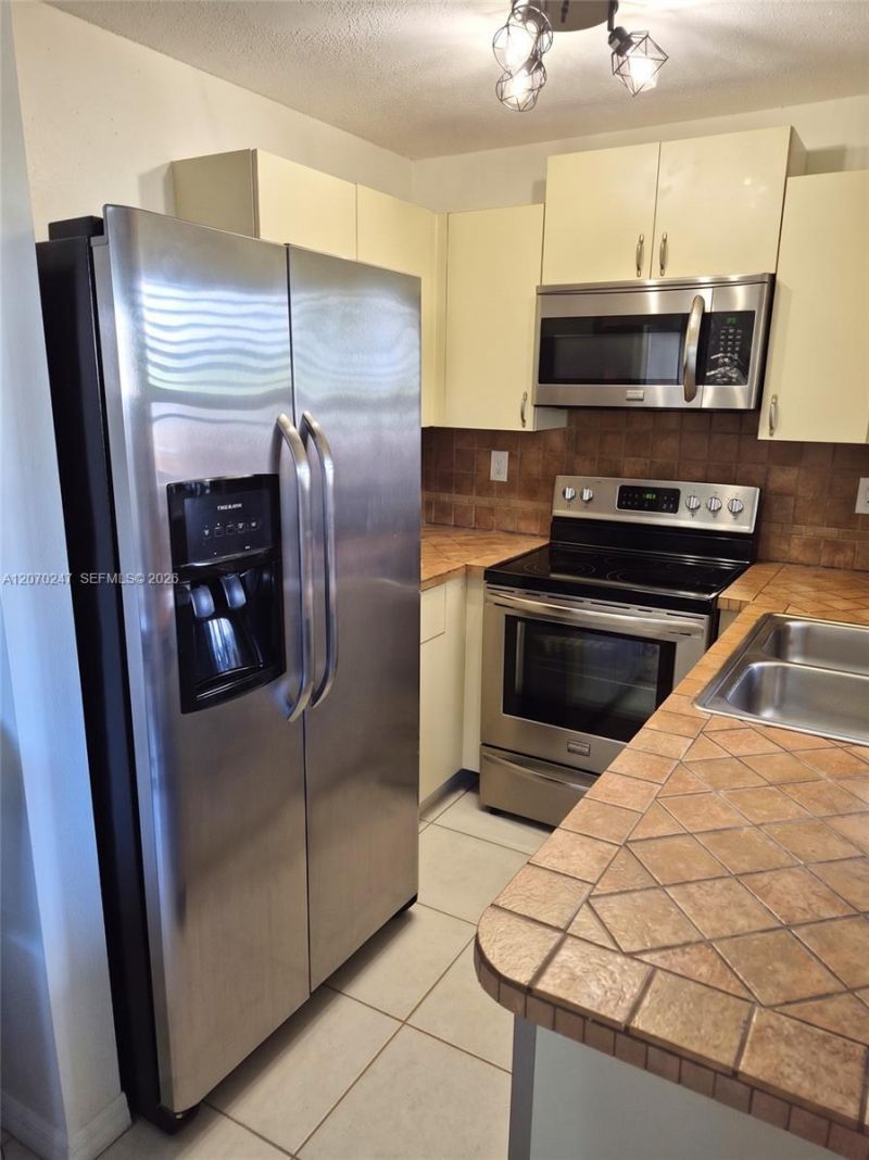7366 SW 152nd Ave, Unit 103, Miami, FL 33193 Photo