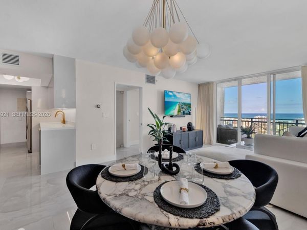 90 Alton Rd , Unit 2207, Miami Beach, FL 33139