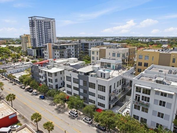 425 N Andrews Ave , Unit 202, Fort Lauderdale, FL 33301