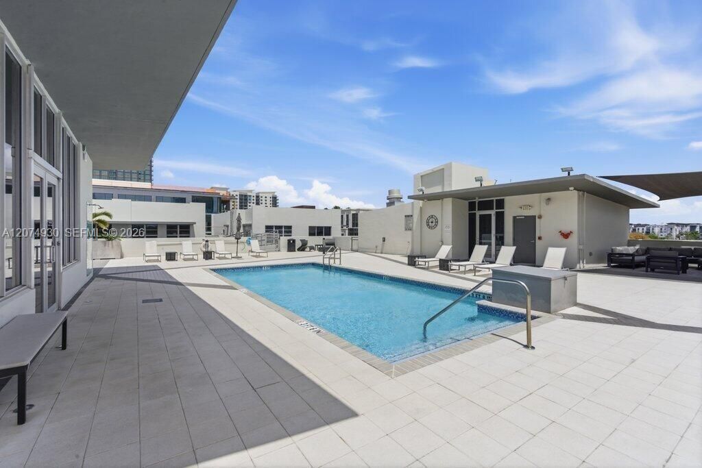 425 N Andrews Ave , Unit 202, Fort Lauderdale, FL 33301 Photo
