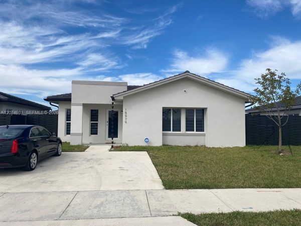 15979 SW 308th St , Homestead, FL 33033