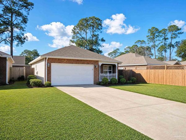 1684 Sycamore Ave, Niceville, FL 32578