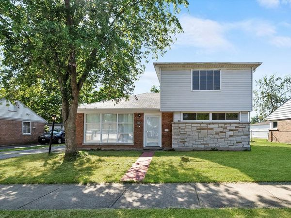 226 S Orchard Drive , Park Forest, IL 60466