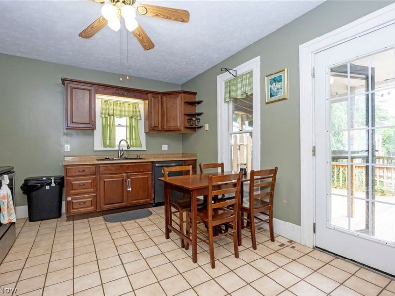 125 E Walnut Street, Ashland, OH 44805 Photo 22
