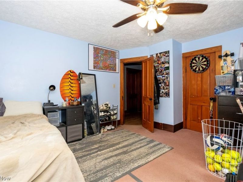 125 E Walnut Street, Ashland, OH 44805 Photo 8