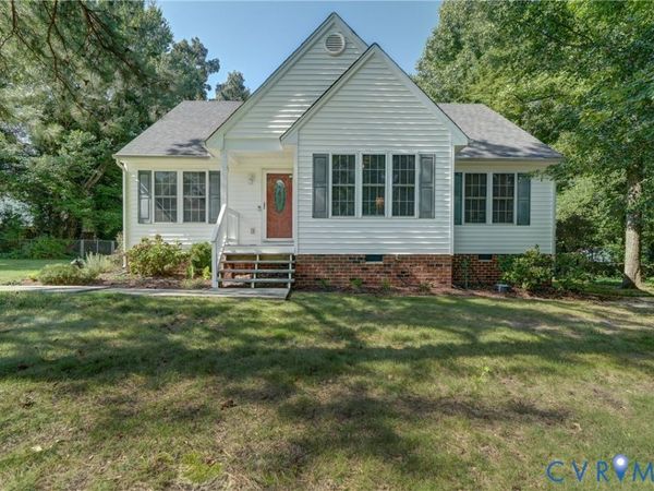 4229 Greenbriar Drive, Chester, VA 23831