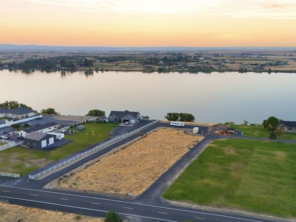 5320 Panorama Drive, Moses Lake, WA 98837