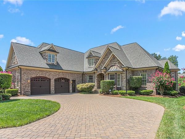 841 Dunleigh Drive, Burlington, NC 27215
