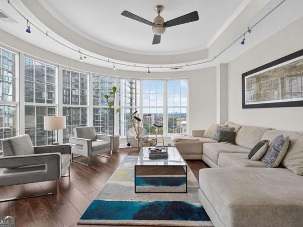 325 E Paces Ferry Road NE, Unit 1702, Atlanta, GA 30305
