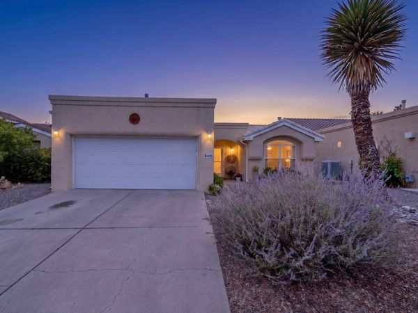 4428 Alpine Circle SE, Albuquerque, NM 87124