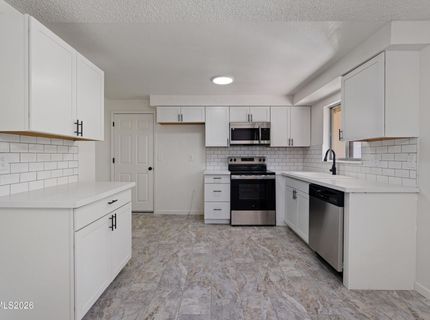 313 Riverboat Road, Dayton, NV 89403 Photo