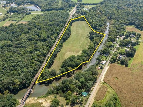 304 Brownsboro Road, Brownsboro, AL 35741