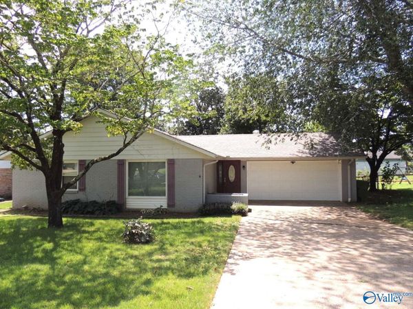 1802 Nixon Avenue, Huntsville, AL 35811
