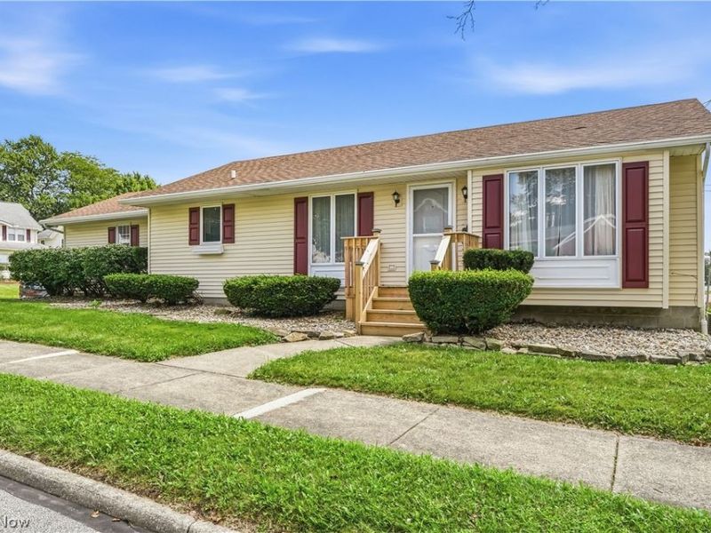 252 Clinton Avenue, Akron, OH 44301 Photo 1