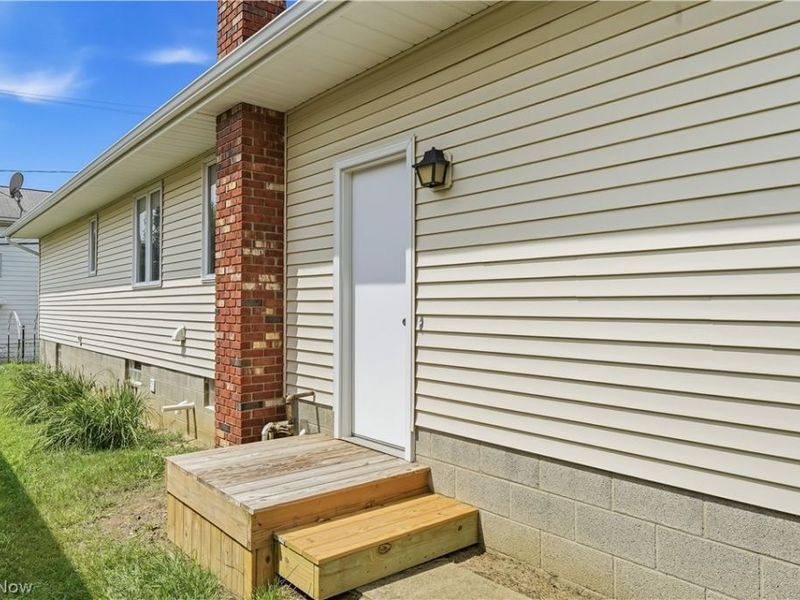 252 Clinton Avenue, Akron, OH 44301 Photo 12