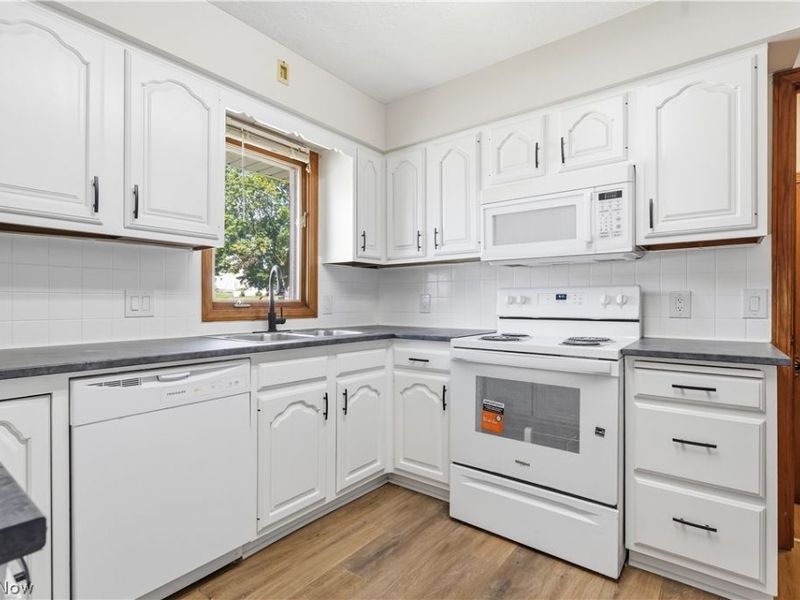 252 Clinton Avenue, Akron, OH 44301 Photo 20