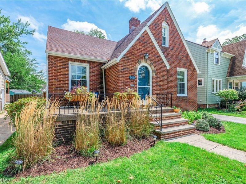 3425 W 159th Street, Cleveland, OH 44111 Photo 3