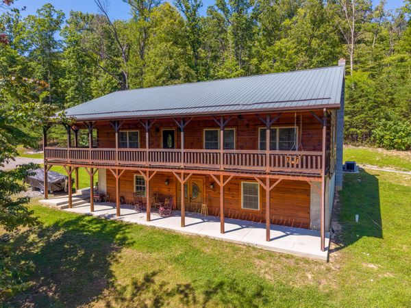 5809 Twine Hollow RD , Salem, VA 24153