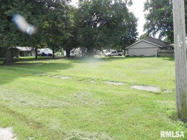 603 W CHATHAM Street, Atlanta, IL 61723