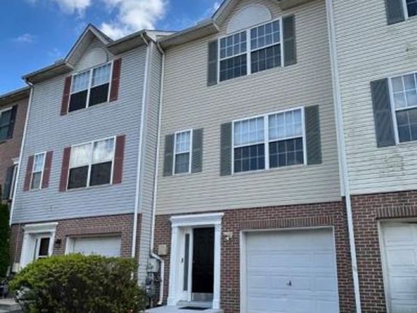 65 HIGHLAND CIRCLE, NEWARK, DE 19713