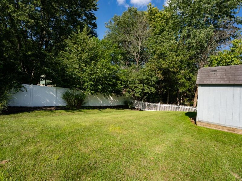 718 Fox Creek Ln, Union Township, OH 45245 Photo 14
