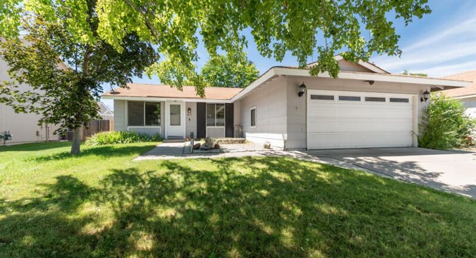 4055 Parque Verde Lane, Reno, NV 89502 Photo