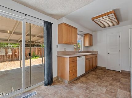 4055 Parque Verde Lane, Reno, NV 89502 Photo