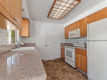 4055 Parque Verde Lane, Reno, NV 89502 Photo