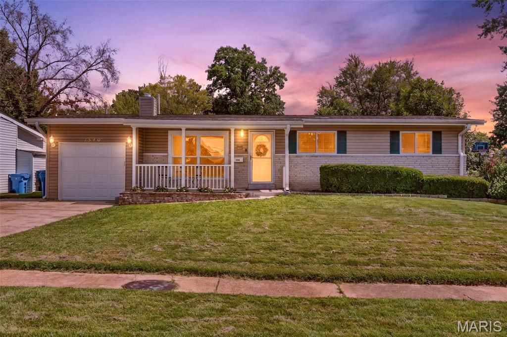1540 Starling Drive, Saint Louis, MO 63031 Main Photo