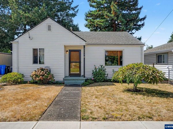 2095 University St SE, Salem, OR 97301