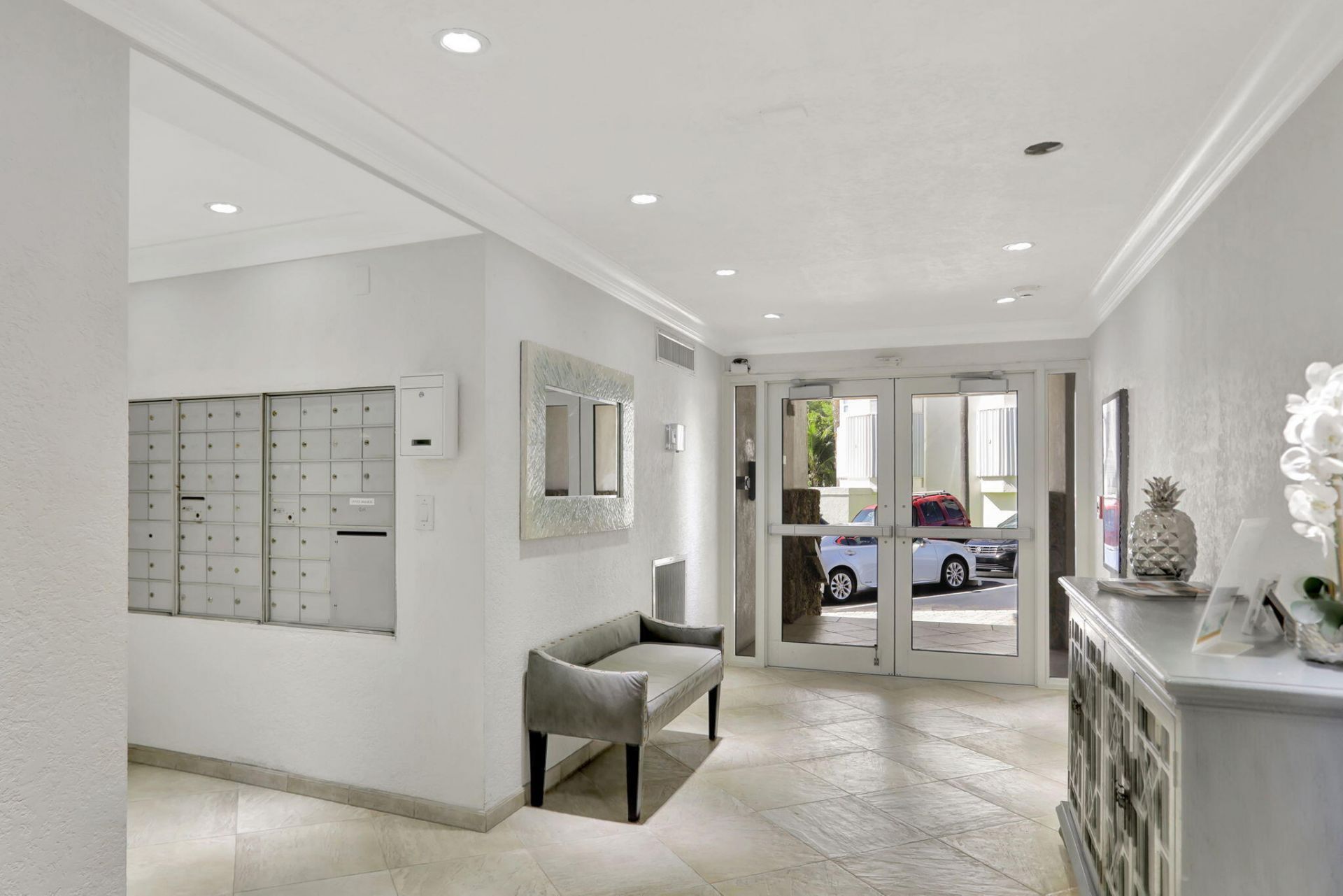 1069 Hillsboro Mile, Unit 606, Hillsboro Beach, FL 33062 Photo