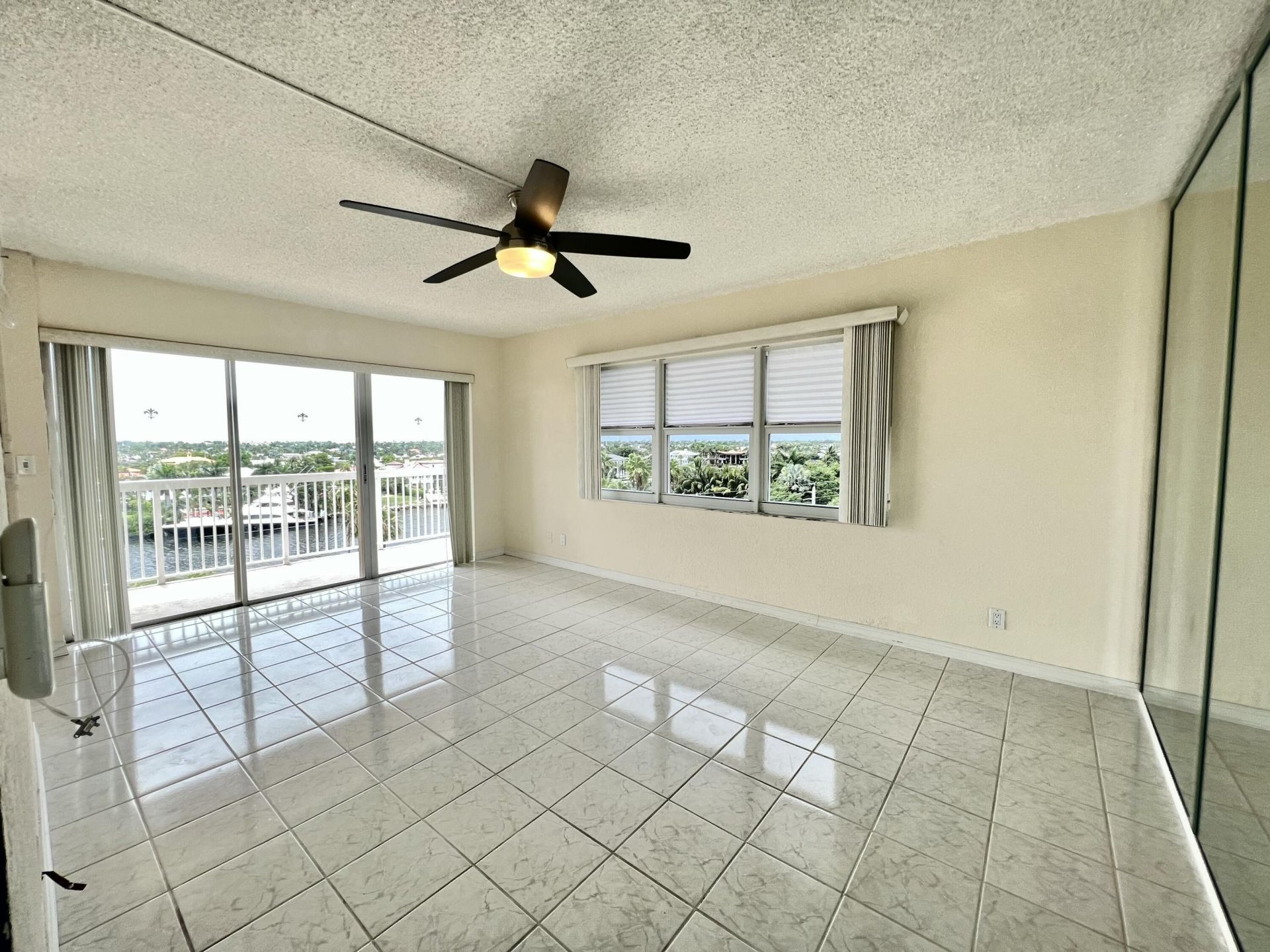 1069 Hillsboro Mile, Unit 606, Hillsboro Beach, FL 33062 Photo