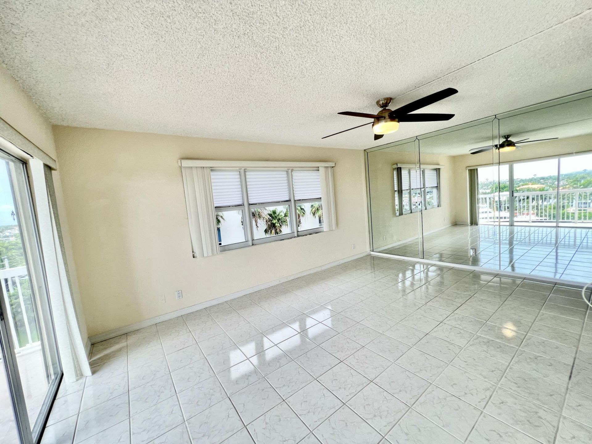 1069 Hillsboro Mile, Unit 606, Hillsboro Beach, FL 33062 Photo