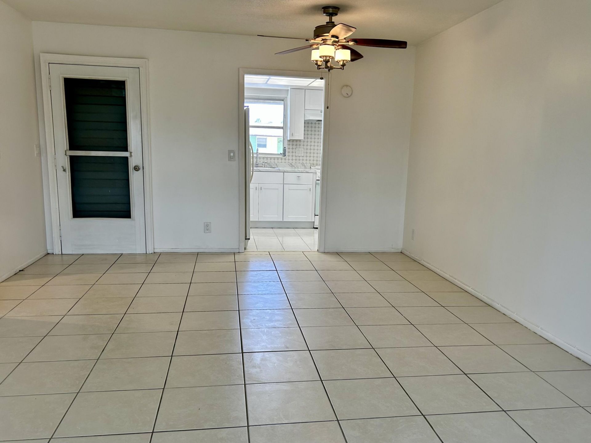 2895 Crosley Drive W, Unit C, West Palm Beach, FL 33415 Photo