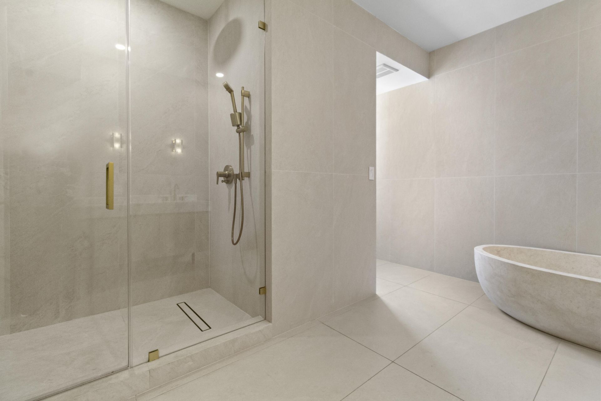 1865 S Ocean Drive, Unit 21c, Hallandale Beach, FL 33009 Photo