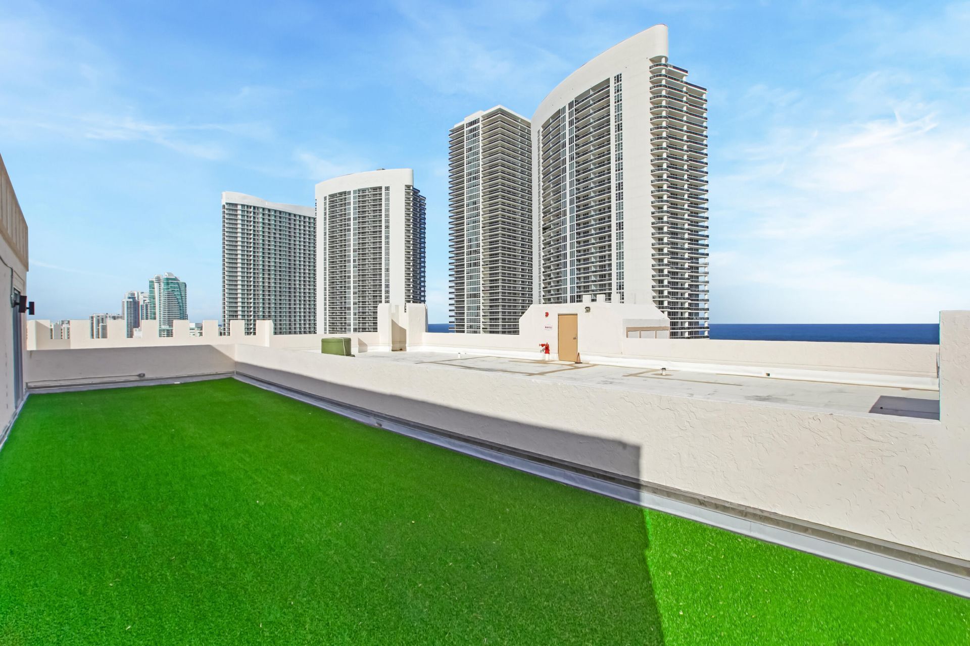 1865 S Ocean Drive, Unit 21c, Hallandale Beach, FL 33009 Photo