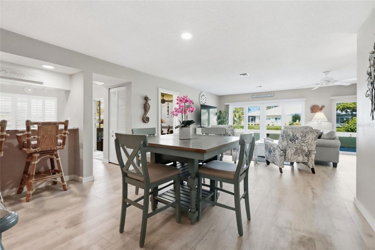 314 Wexford Terrace, Unit 166, Venice, FL 34293 Photo