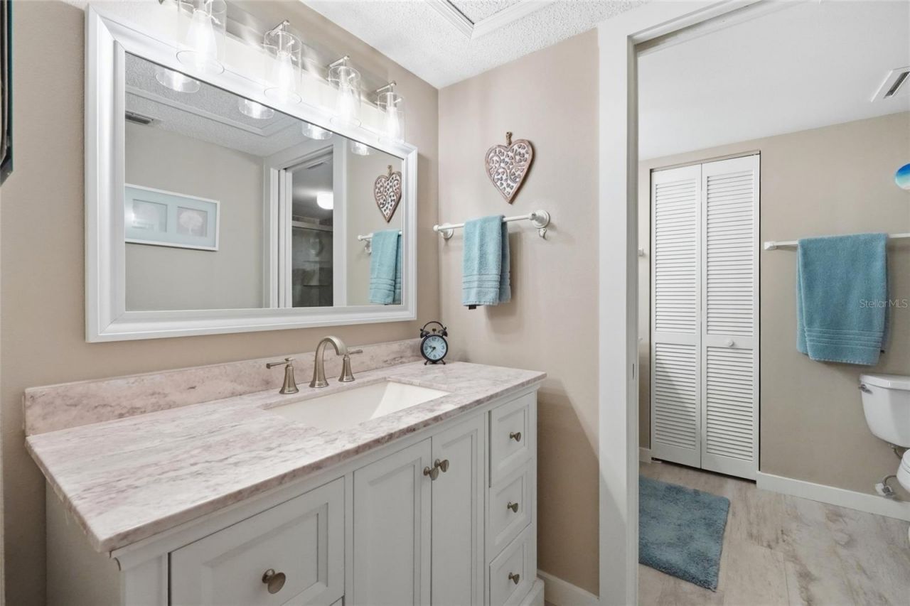 314 Wexford Terrace, Unit 166, Venice, FL 34293 Photo