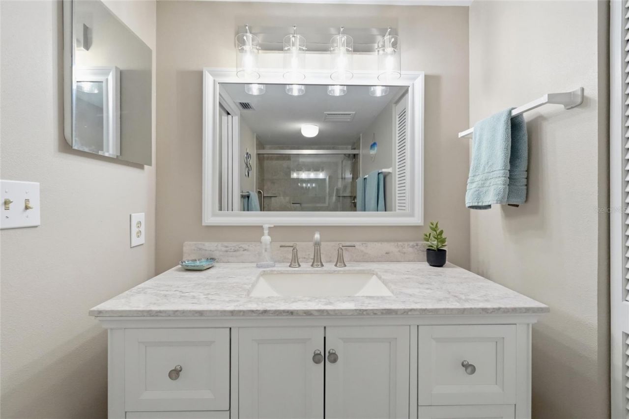 314 Wexford Terrace, Unit 166, Venice, FL 34293 Photo