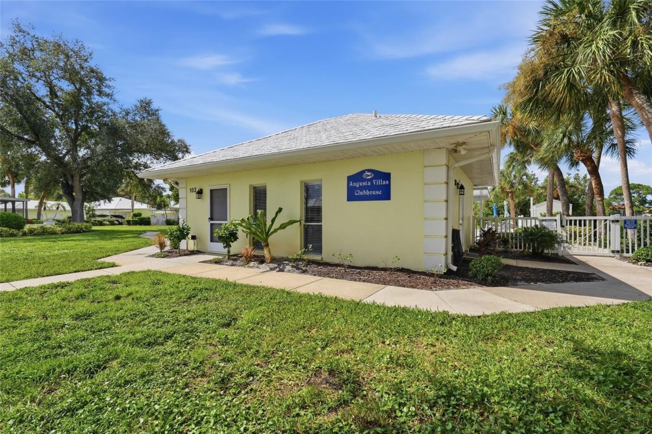 314 Wexford Terrace, Unit 166, Venice, FL 34293 Photo