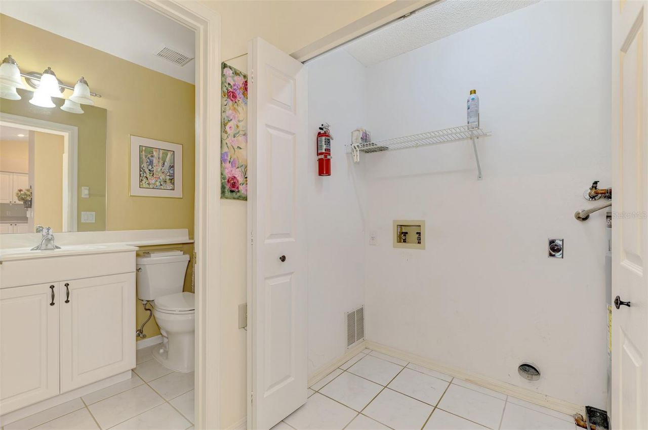 6904 Drewrys Bluff, Unit 807, Bradenton, FL 34203 Photo