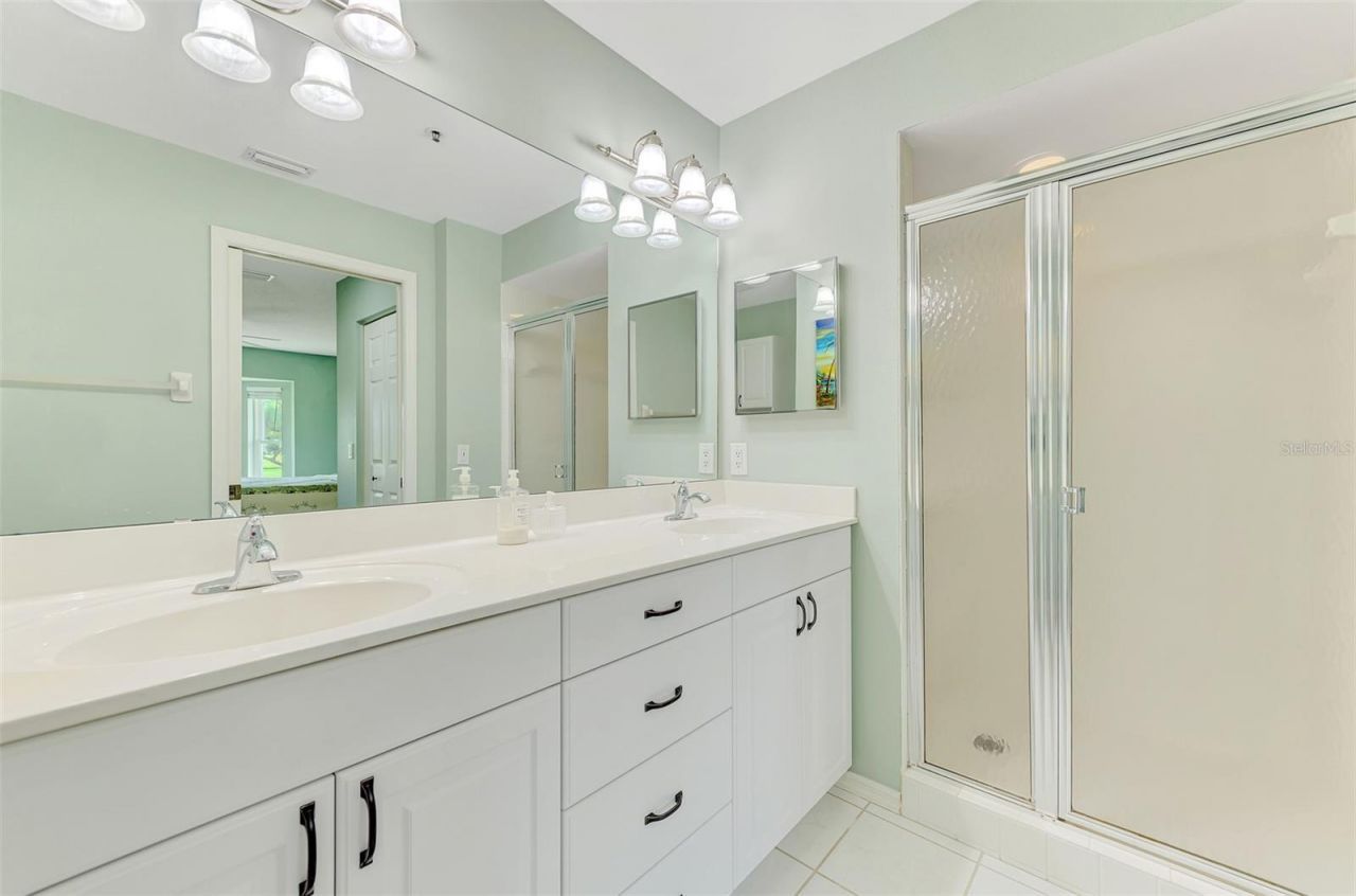 6904 Drewrys Bluff, Unit 807, Bradenton, FL 34203 Photo