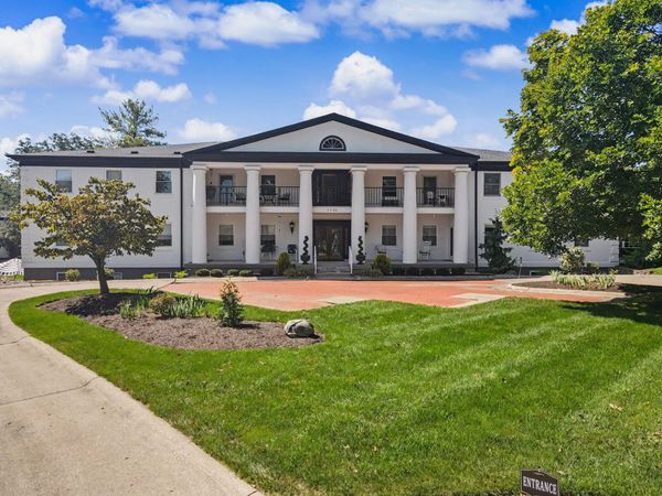 1730 Wedgewood Circle Drive, Unit 1, Fort Thomas, KY 41075