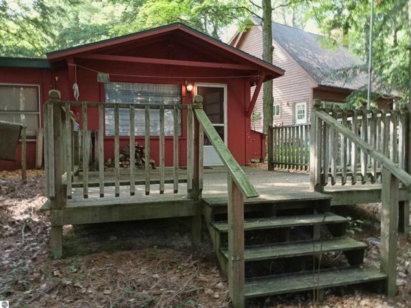 15330 Roaring Brook, Thompsonville, MI 49683