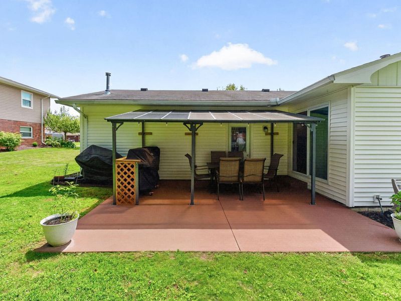 803 Ridgeview Drive, Bellefontaine, OH 43311 Photo 7