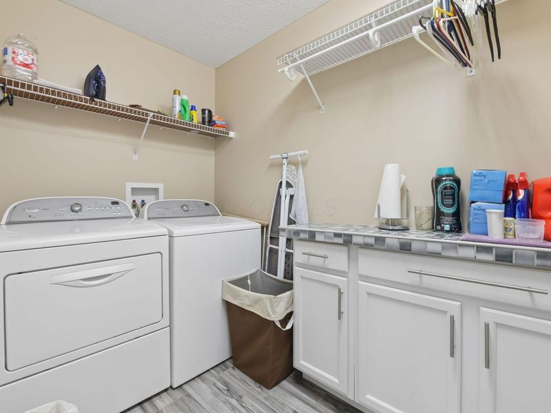 5698 Queen Victoria Street, Groveport, OH 43125 Photo 23